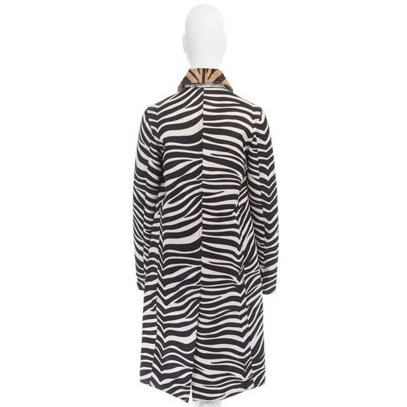 Celine zebra coat with hair calf collar - Picture 5 of 8